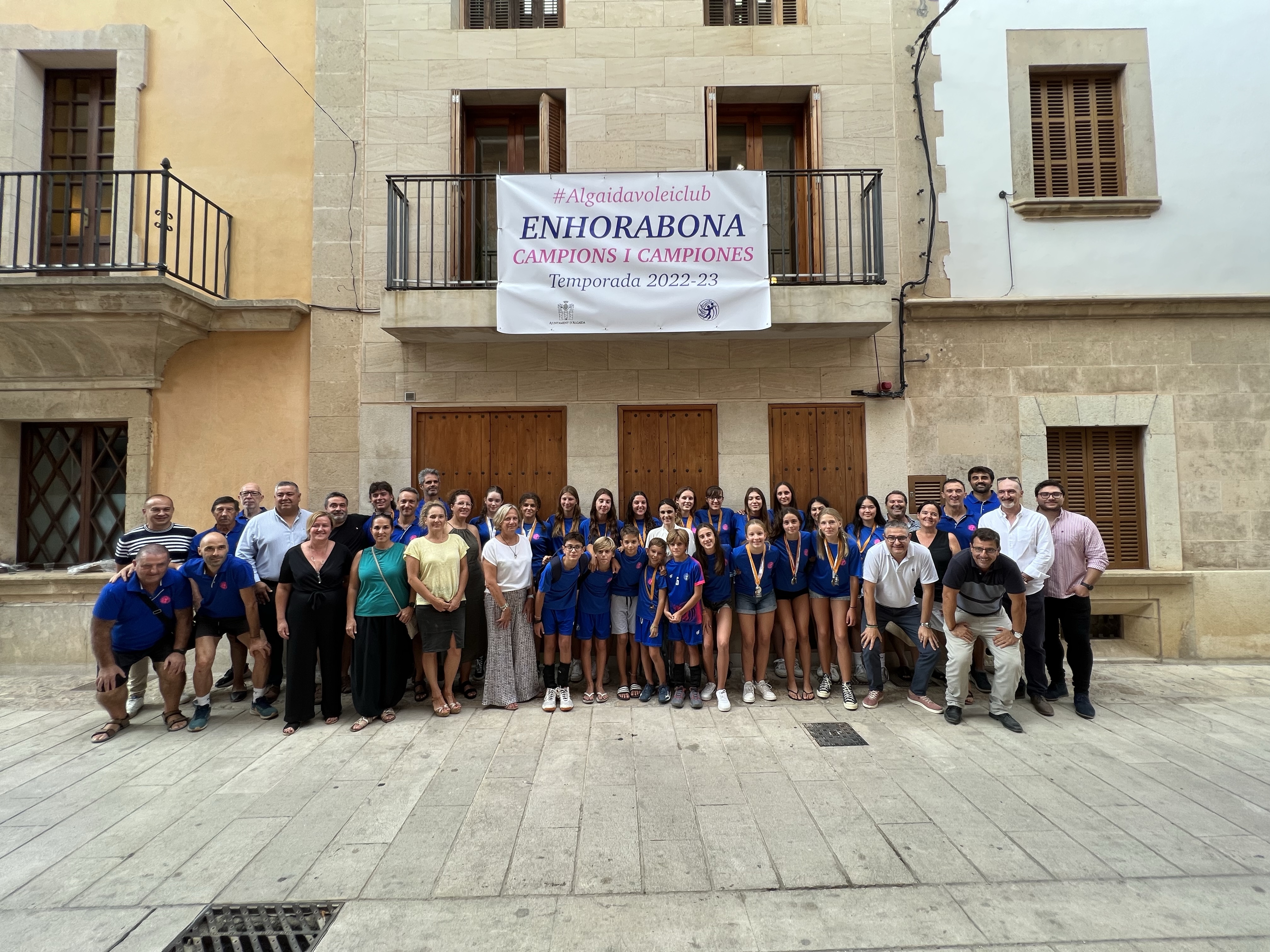 Acte de reconeixement de l’Algaida Vòlei club a l’Ajuntament